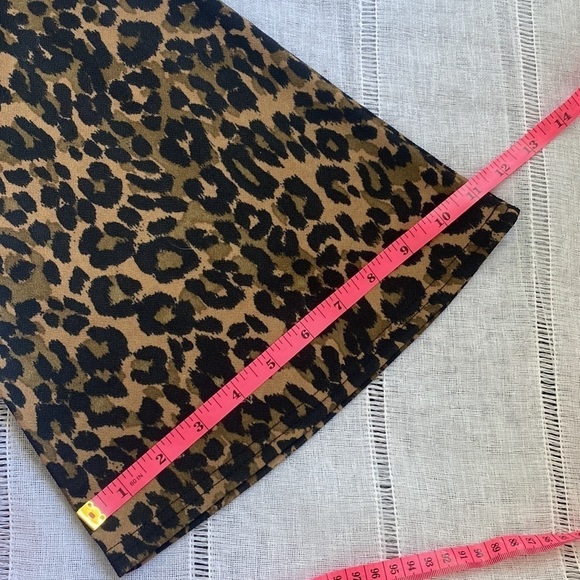 Nasty Gal fit and flare cheetah print leggings. - Picture 7 of 12